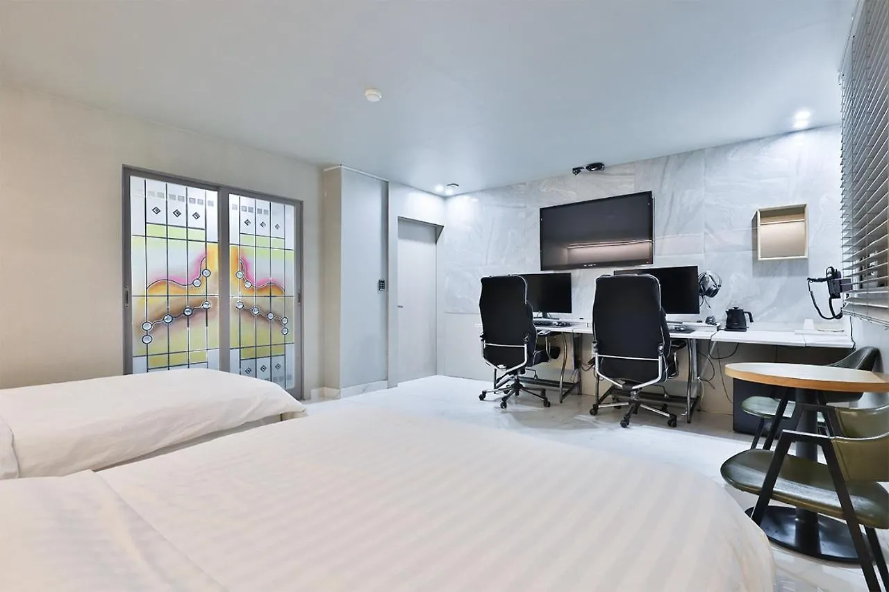 Shire Hotel Busan Station