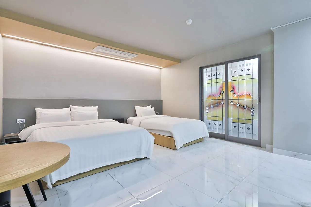 Shire Hotel Busan Station